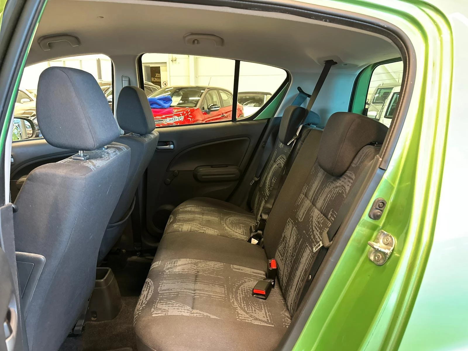 Hoofdafbeelding Opel Agila