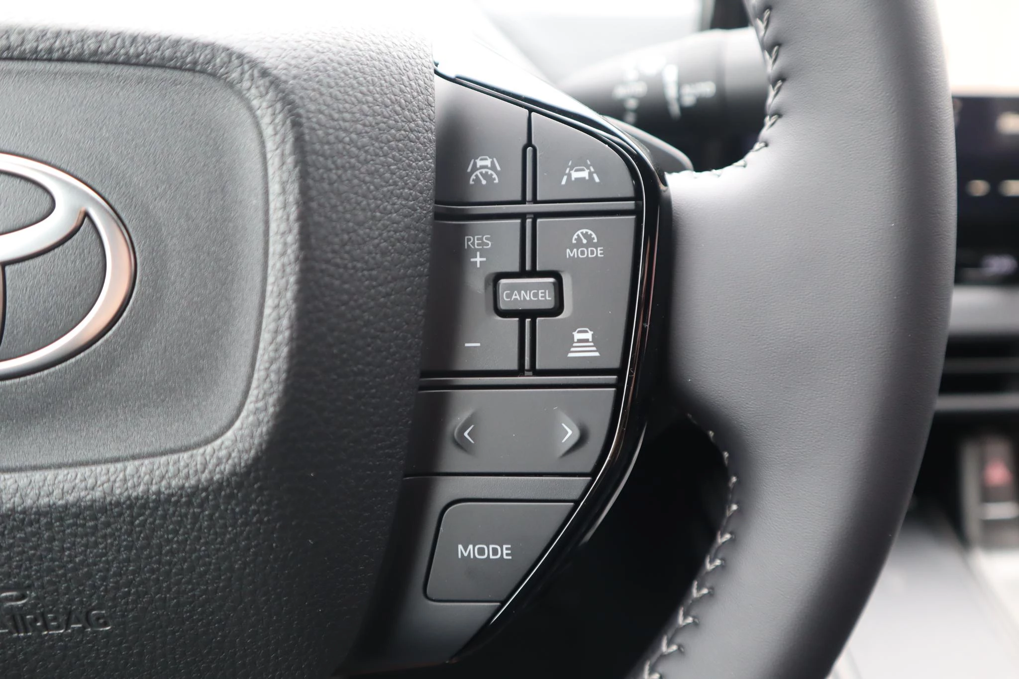 Hoofdafbeelding Toyota C-HR+