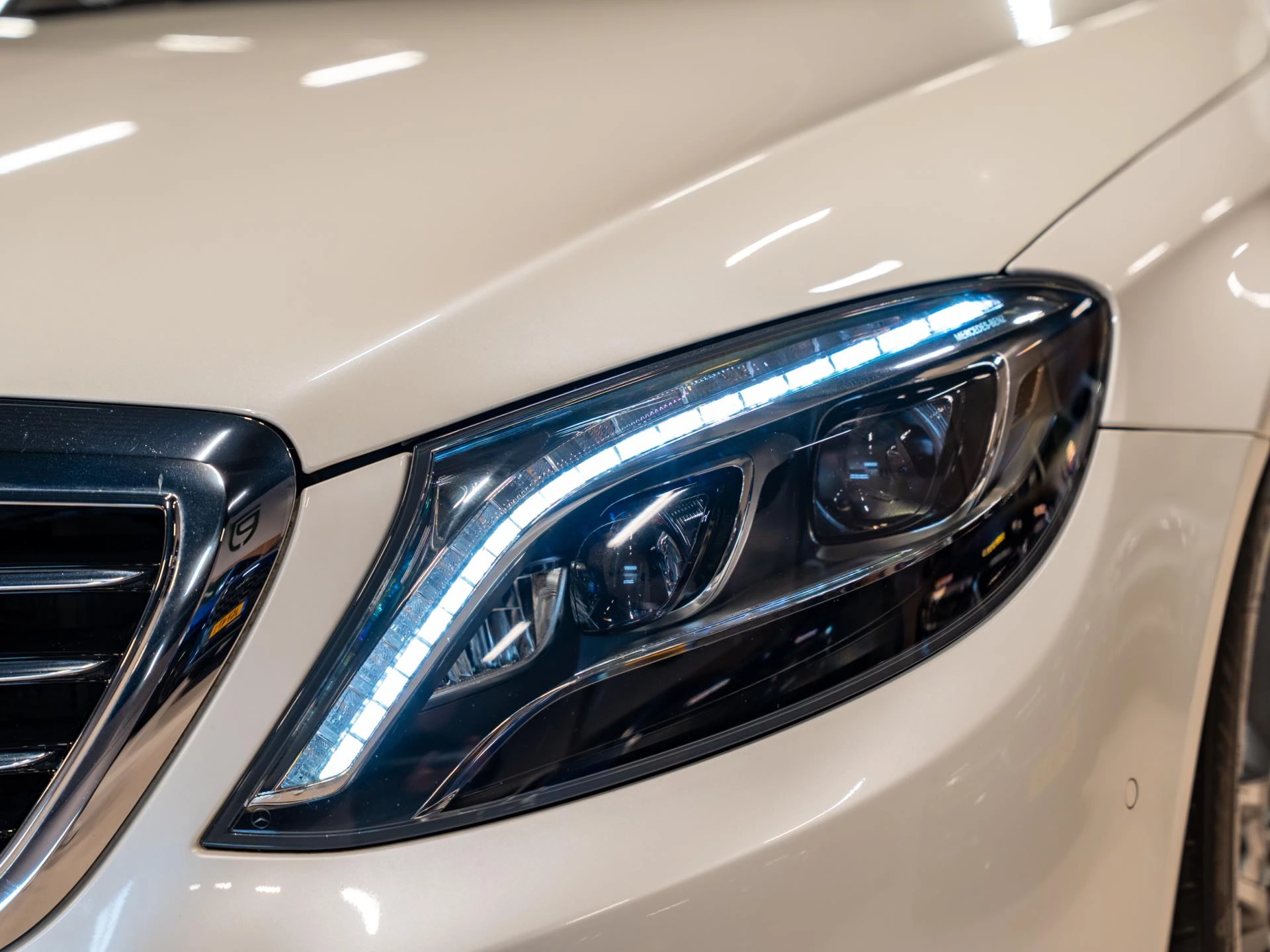 Hoofdafbeelding Mercedes-Benz S-Klasse