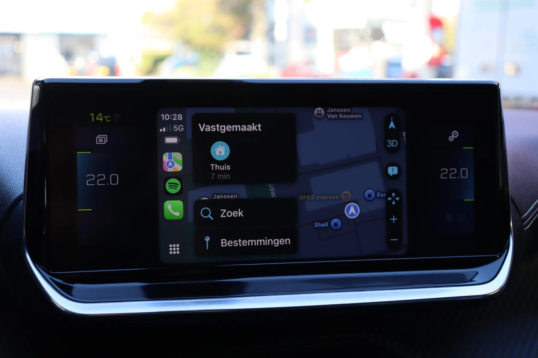 Hoofdafbeelding Peugeot e-2008