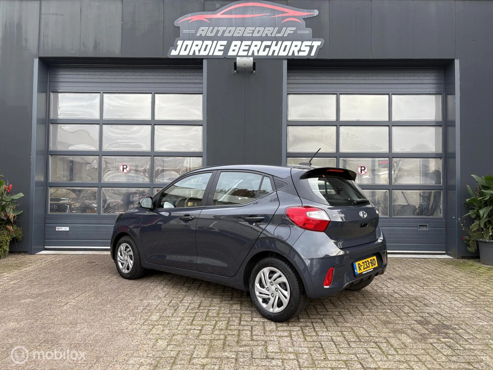 Hoofdafbeelding Hyundai i10