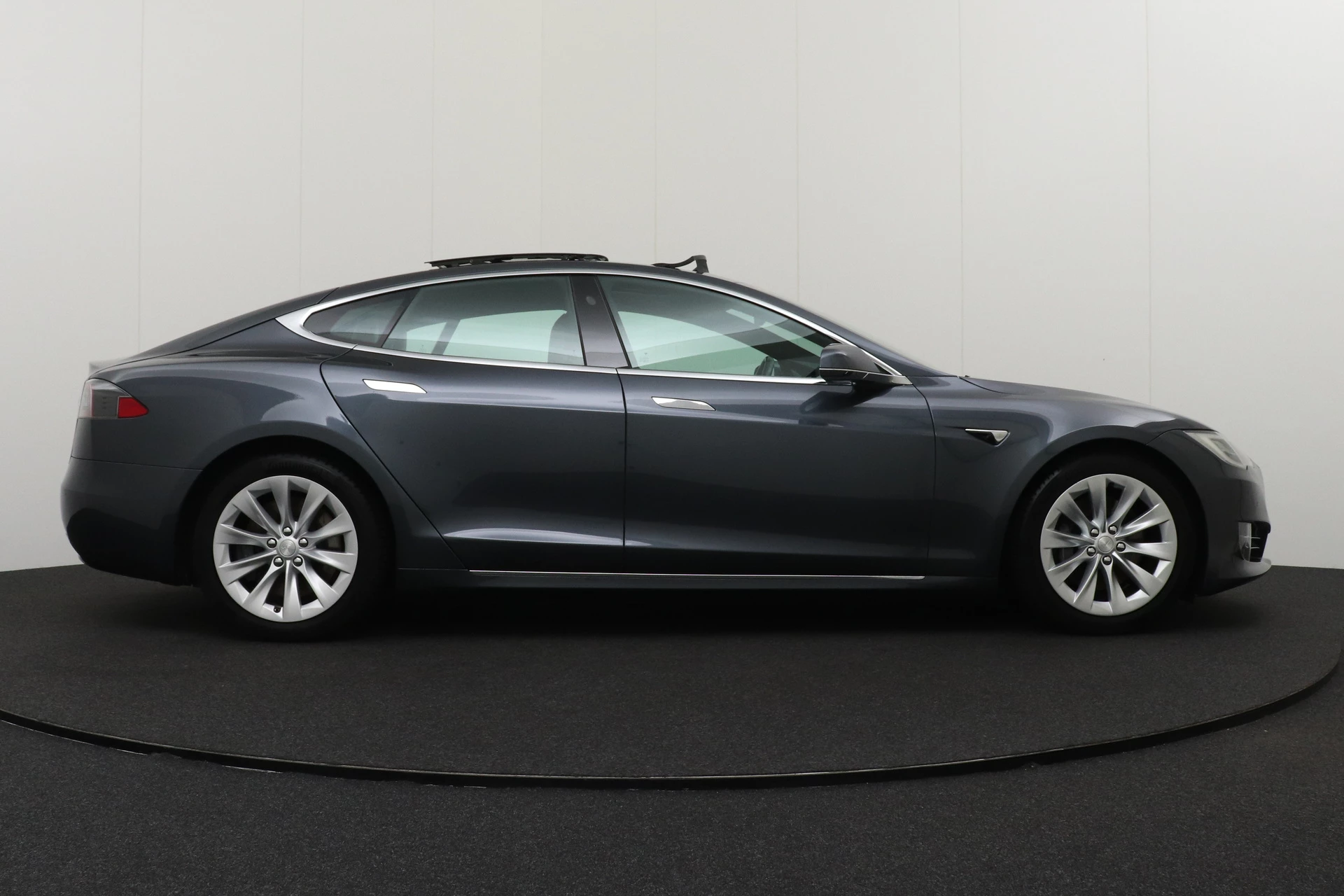 Hoofdafbeelding Tesla Model S