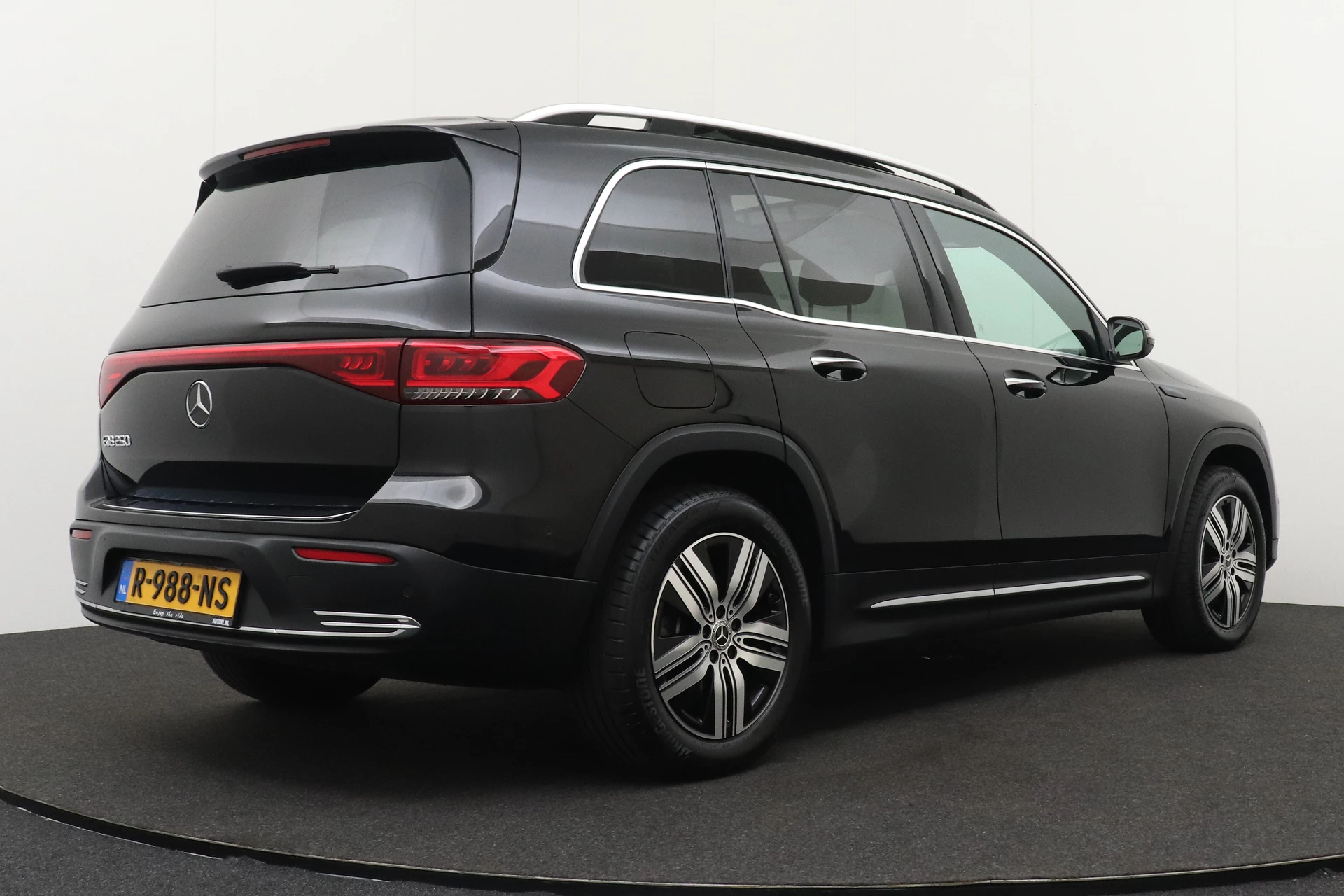 Hoofdafbeelding Mercedes-Benz EQB