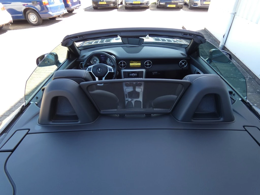 Hoofdafbeelding Mercedes-Benz SLK