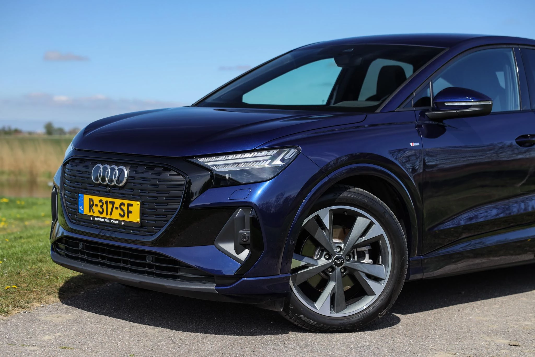 Hoofdafbeelding Audi Q4 e-tron