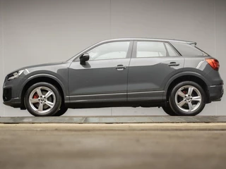 Audi Q2 35 TFSI S-Line (NAVI,LED,CAMERA,SPORTSTOELEN,SPORTSTOELEN,CLIMATE,CRUISE,PDC,GETINT,NETTESTAAT)