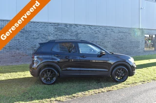 Volkswagen T-Cross 1.0 TSI Black Editie Automaat Navigatie Stoelverwarming Apple Carplay btw auto