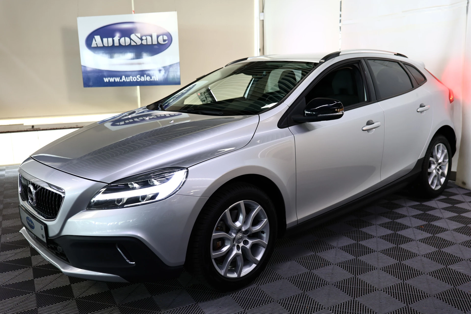 Hoofdafbeelding Volvo V40