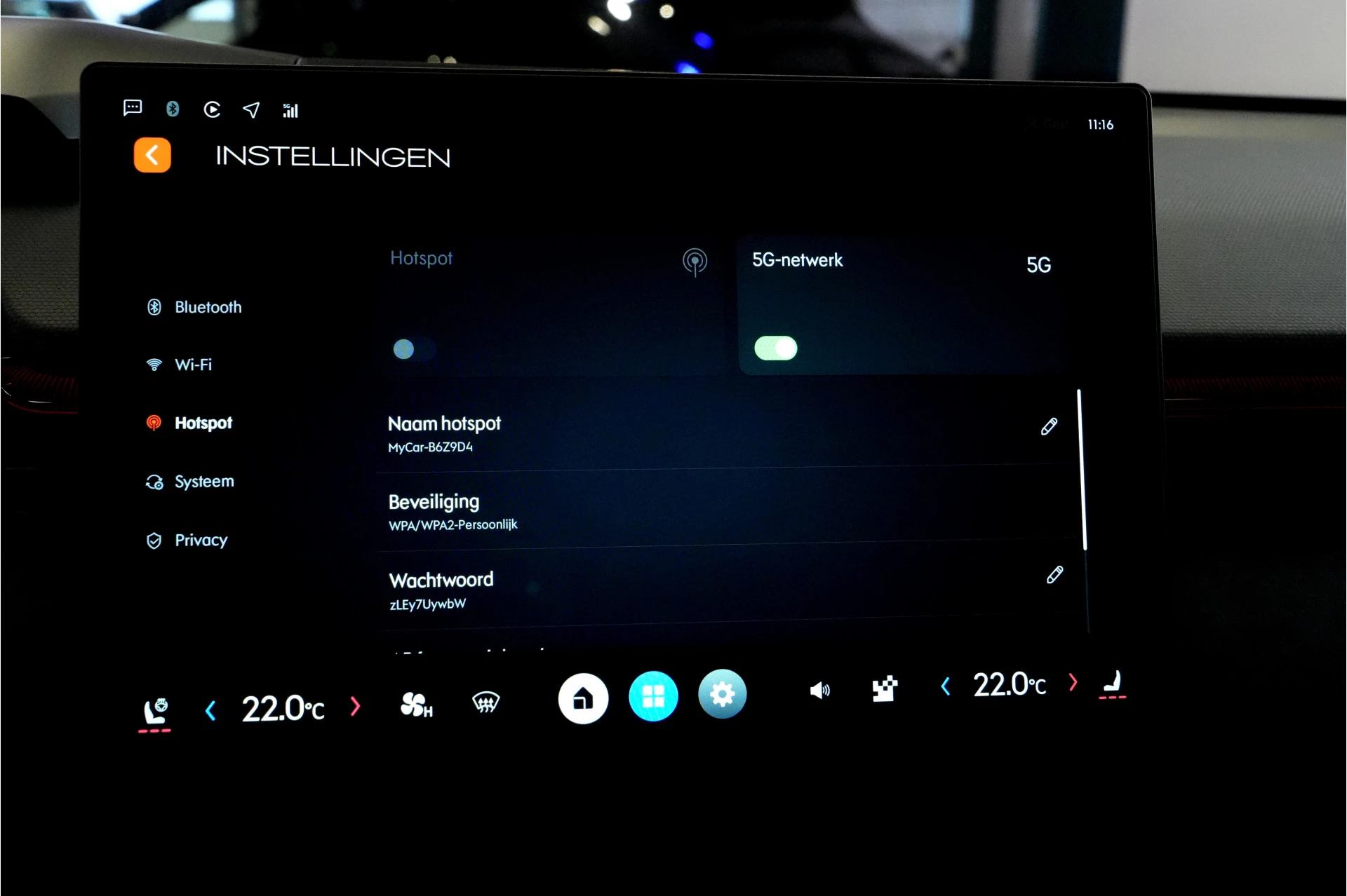 Hoofdafbeelding Lynk & Co 08