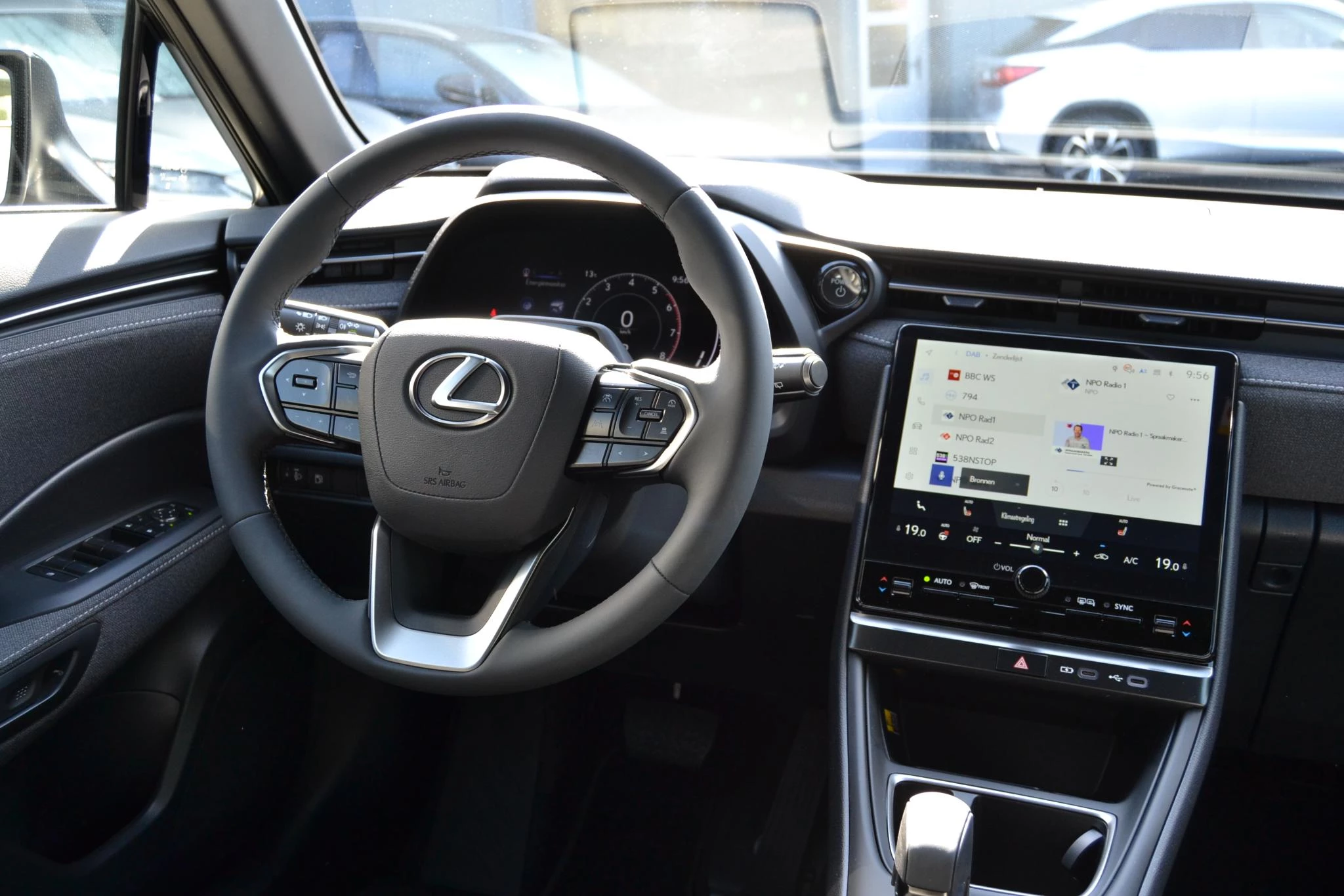 Hoofdafbeelding Lexus LBX