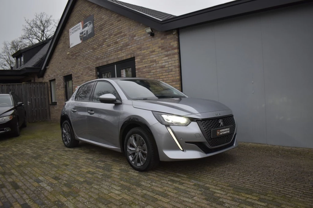 Hoofdafbeelding Peugeot e-208