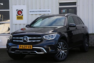Hoofdafbeelding Mercedes-Benz GLC Mercedes-Benz GLC 300e Plug in hybride PHEV 4MATIC Luxury*NL-Auto*Perfect MB Onderh.*1ste Eig*Elek. Trekhaak/Elek. Klep/Digi.Klokken/Standkachel/Camera/Leder/Stoelverw./LED/DAB/Parkeersens.V+A/19 inch LM*