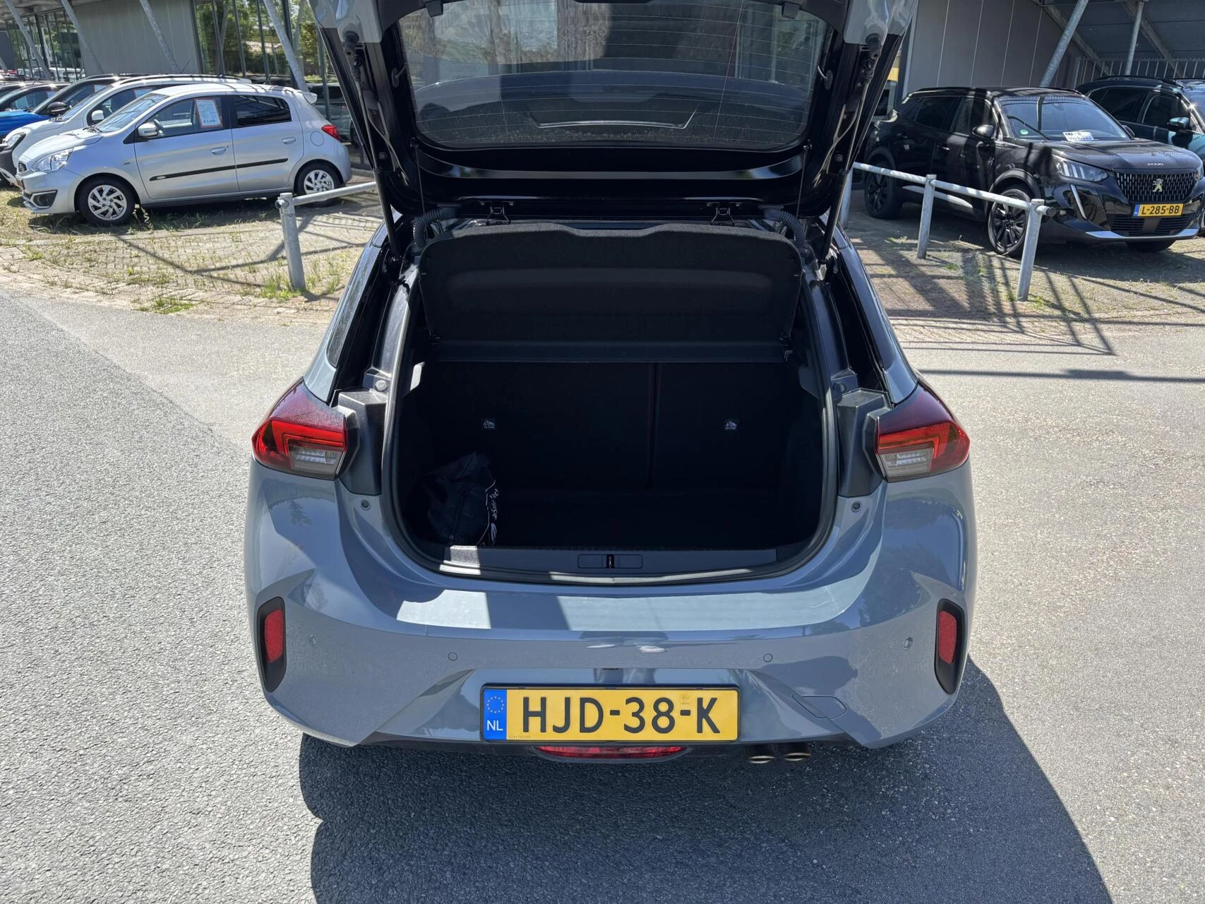 Hoofdafbeelding Opel Corsa