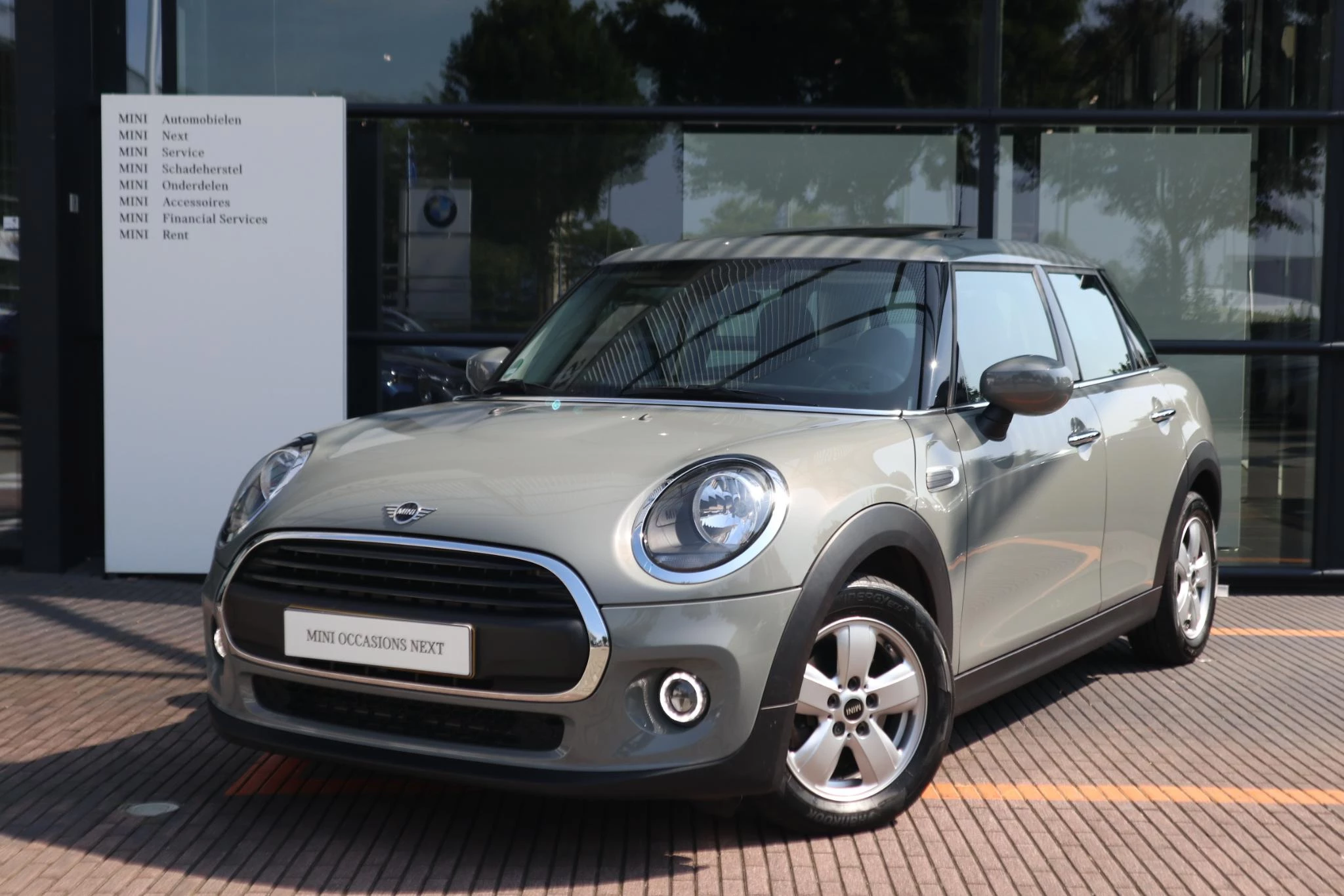 Hoofdafbeelding MINI 5-deurs