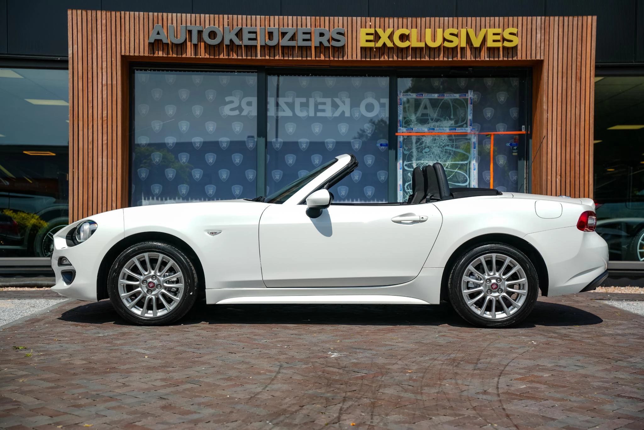 Hoofdafbeelding Fiat 124 Spider