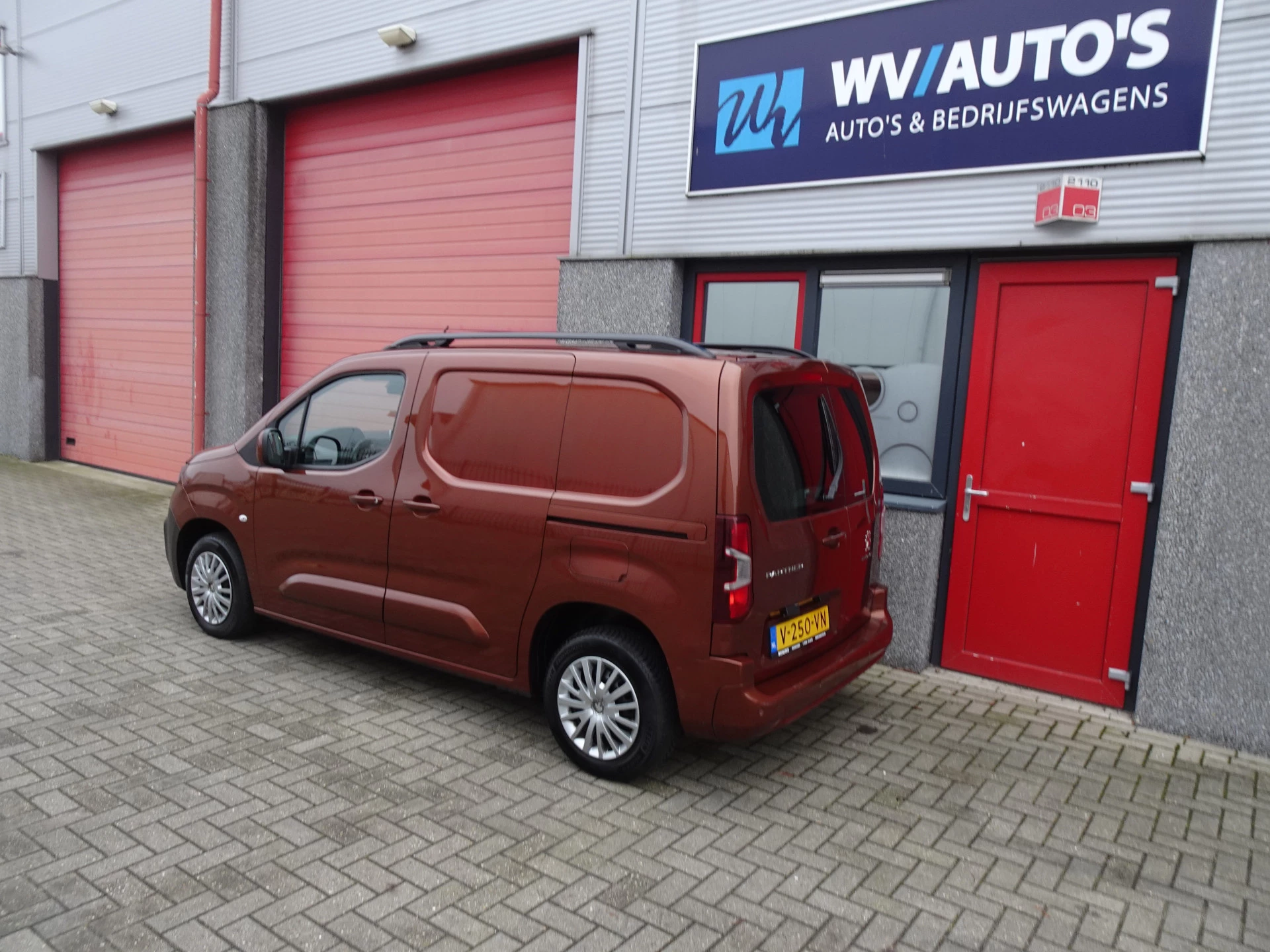 Hoofdafbeelding Peugeot Partner