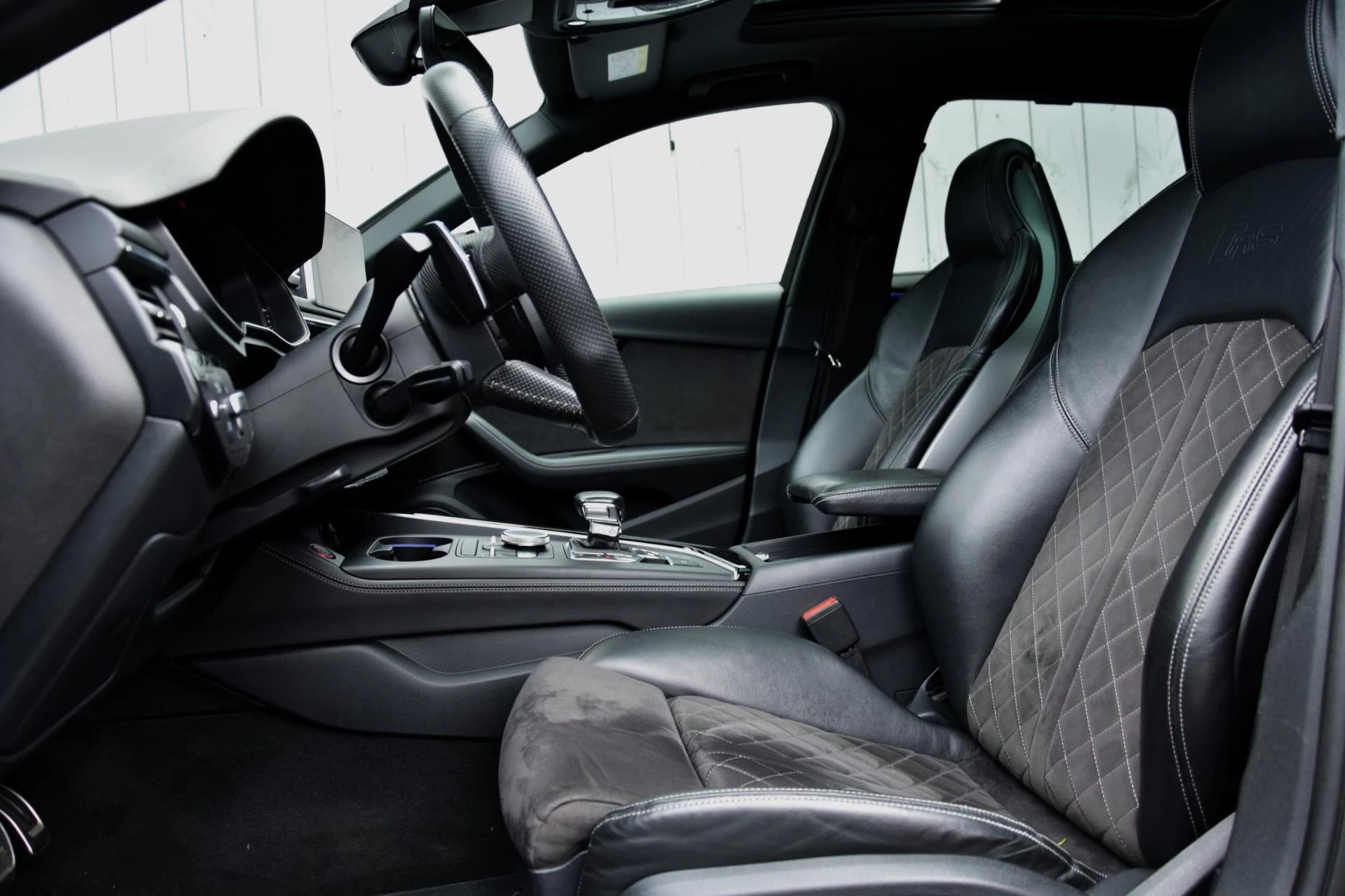 Hoofdafbeelding Audi RS4