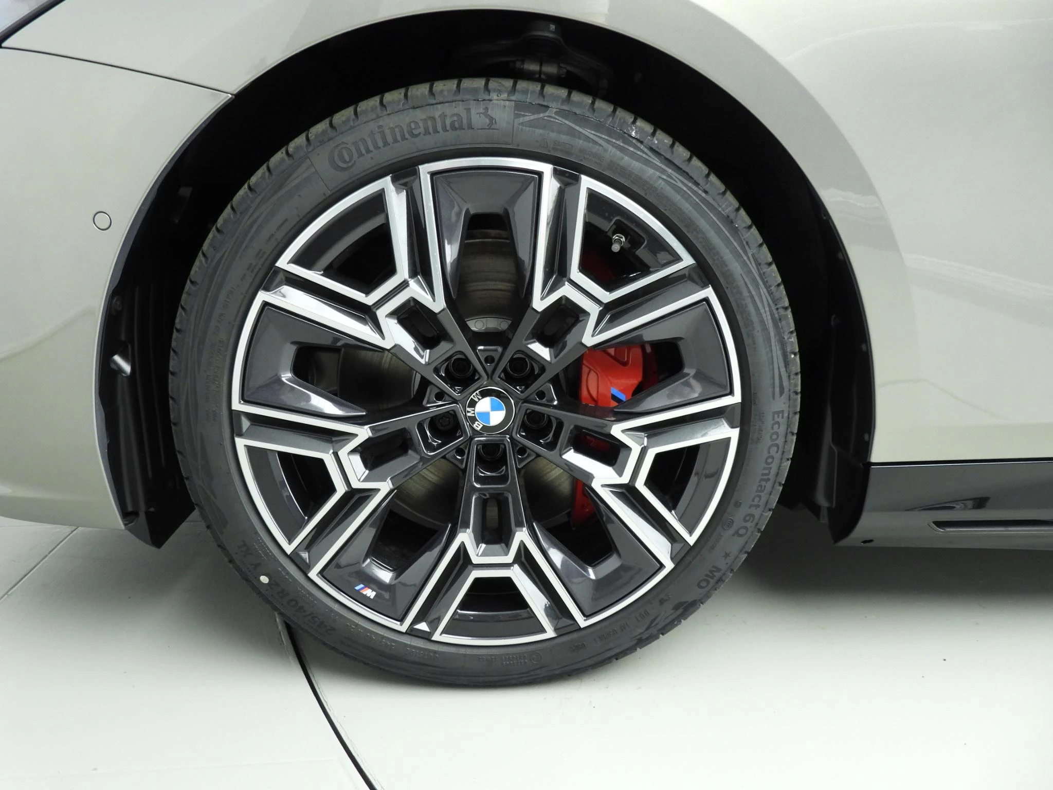 Hoofdafbeelding BMW i5