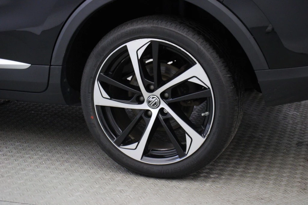 Hoofdafbeelding MG ZS