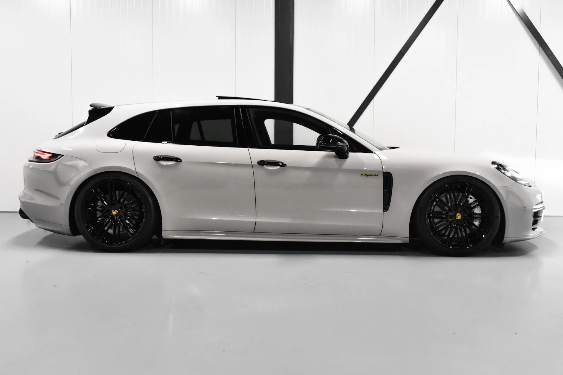 Hoofdafbeelding Porsche Panamera