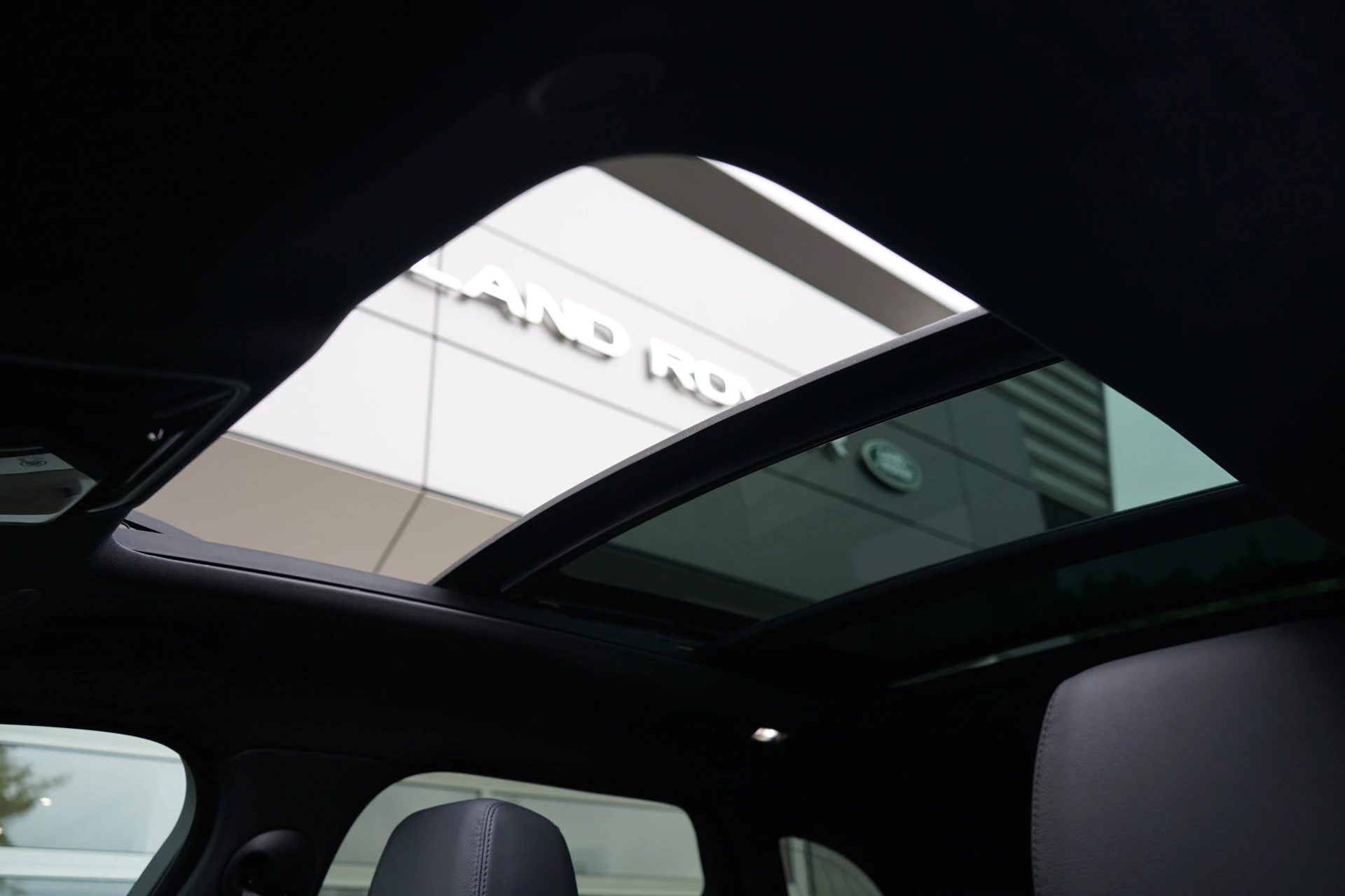 Hoofdafbeelding Land Rover Range Rover Velar