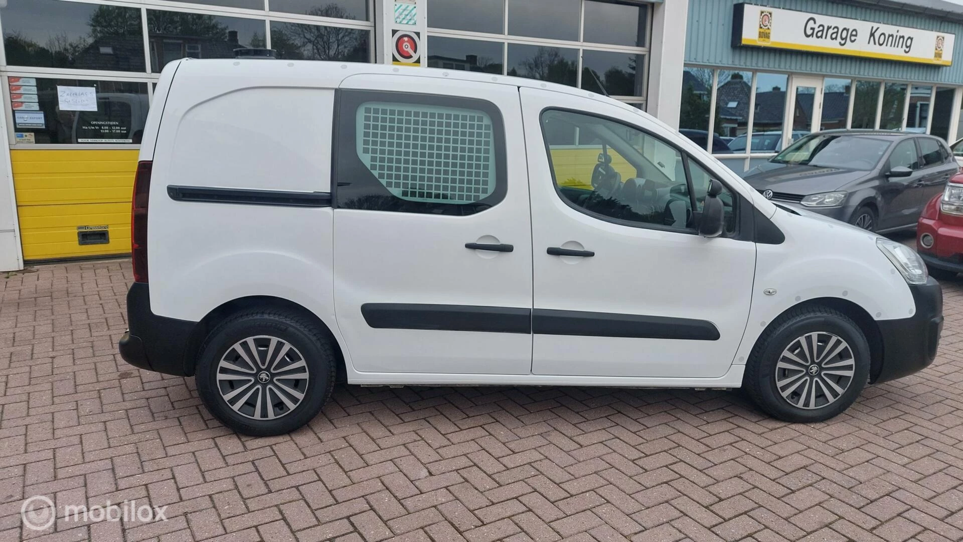 Hoofdafbeelding Peugeot Partner