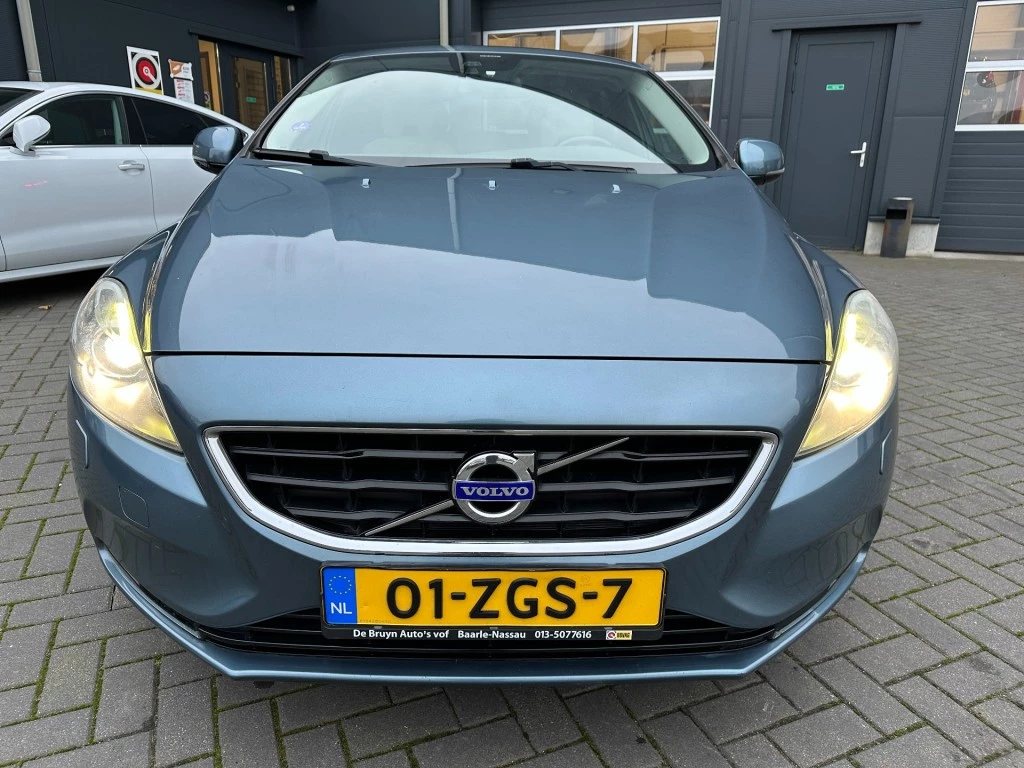 Hoofdafbeelding Volvo V40