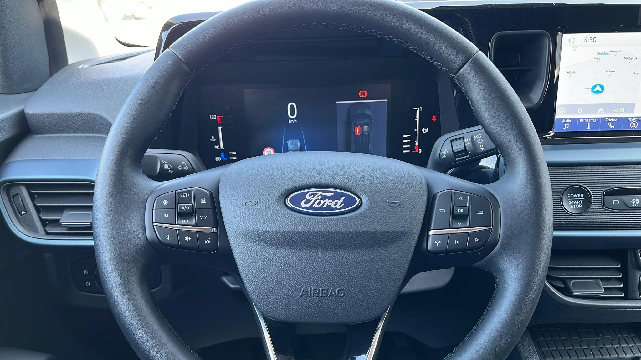 Hoofdafbeelding Ford Transit Courier