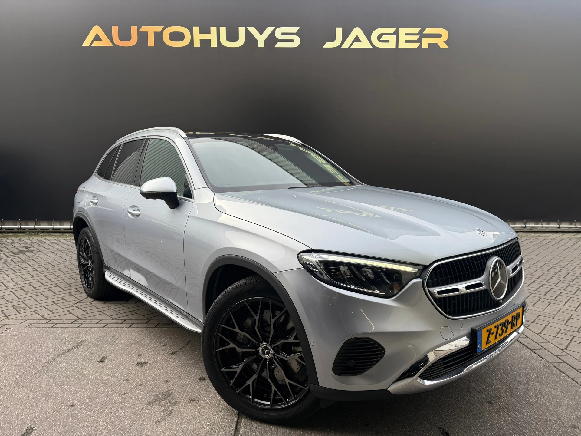 Hoofdafbeelding Mercedes-Benz GLC