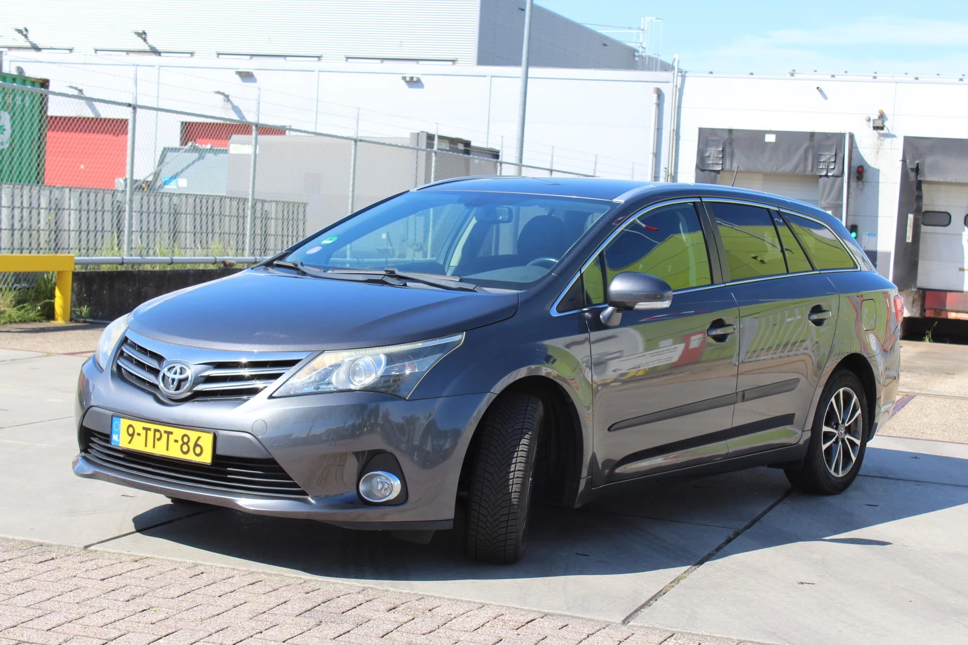 Hoofdafbeelding Toyota Avensis