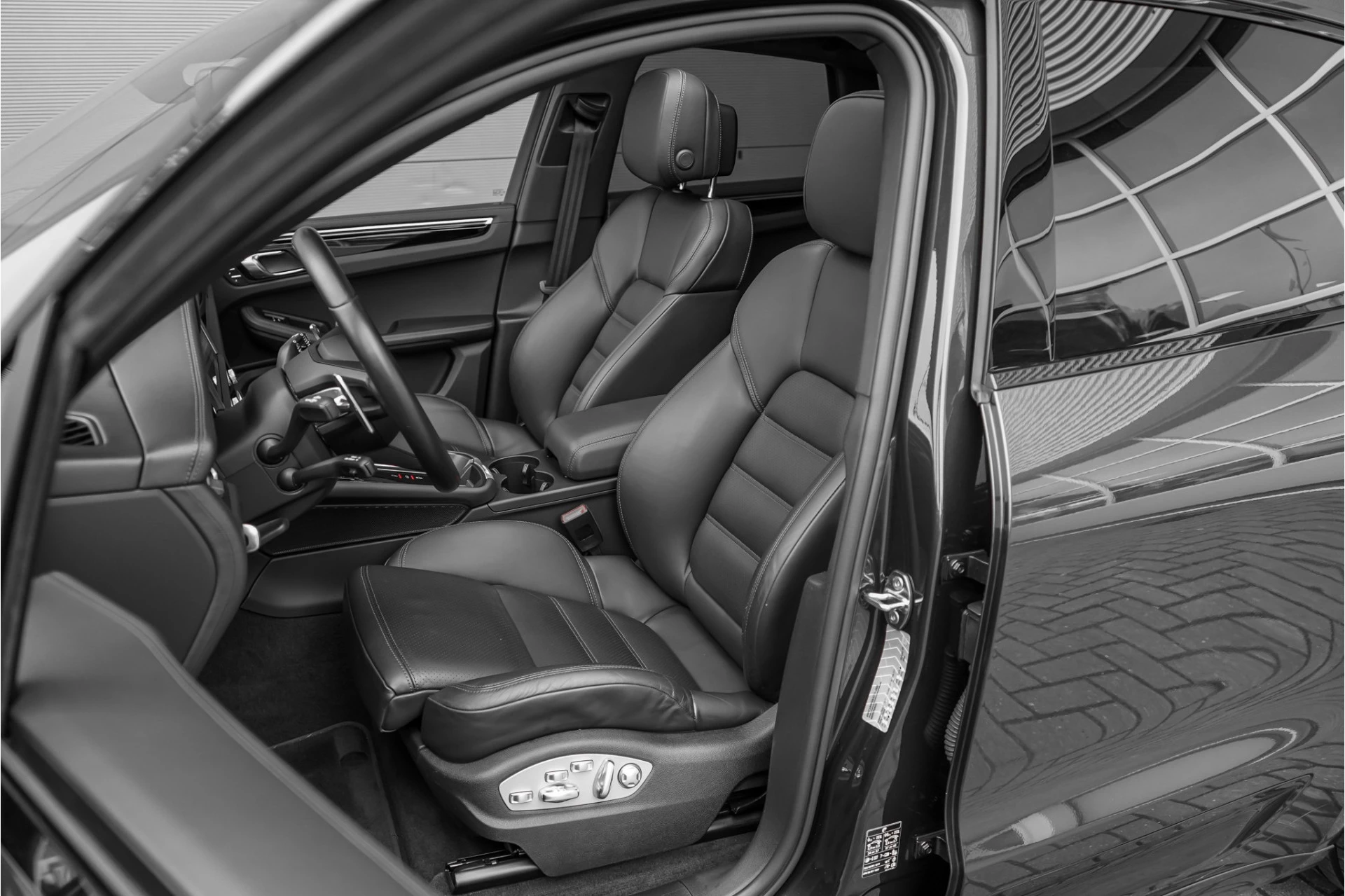 Hoofdafbeelding Porsche Macan