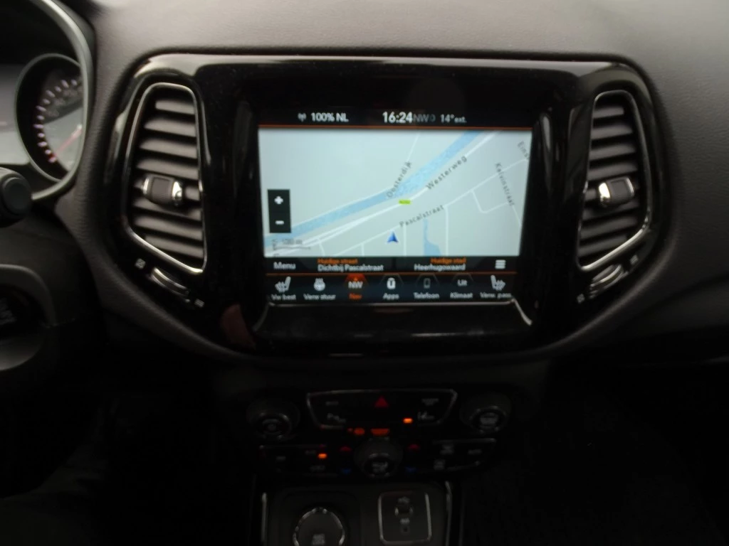 Hoofdafbeelding Jeep Compass