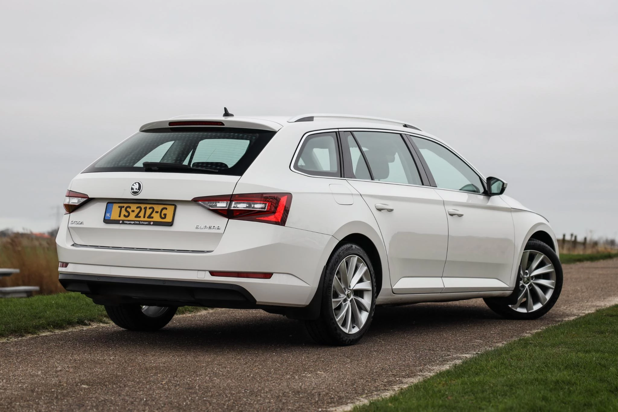 Hoofdafbeelding Škoda Superb