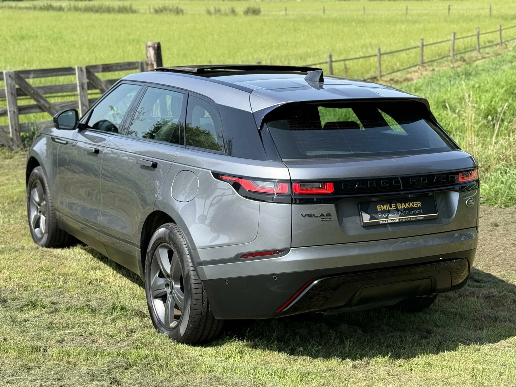 Hoofdafbeelding Land Rover Range Rover Velar