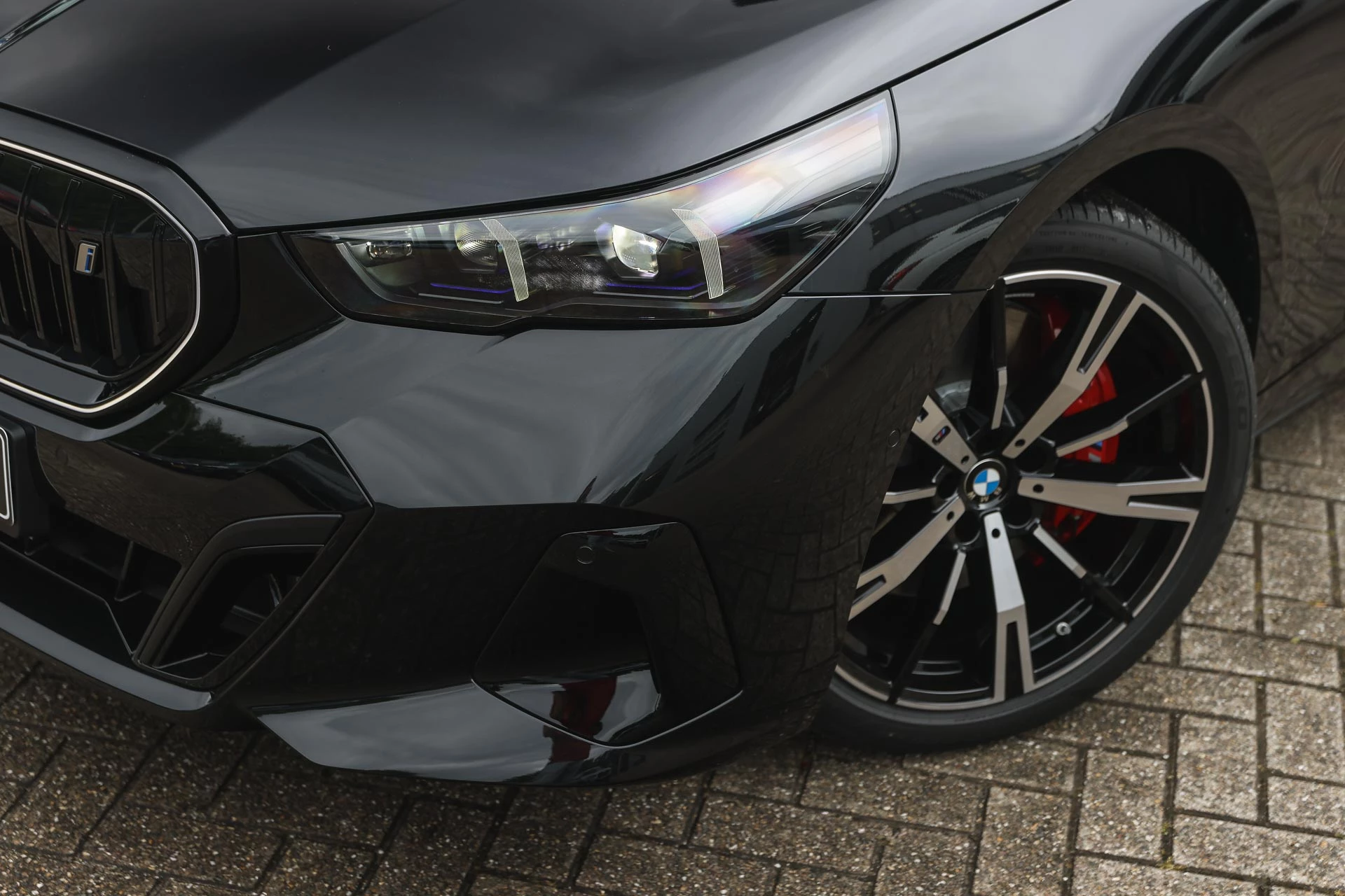 Hoofdafbeelding BMW i5