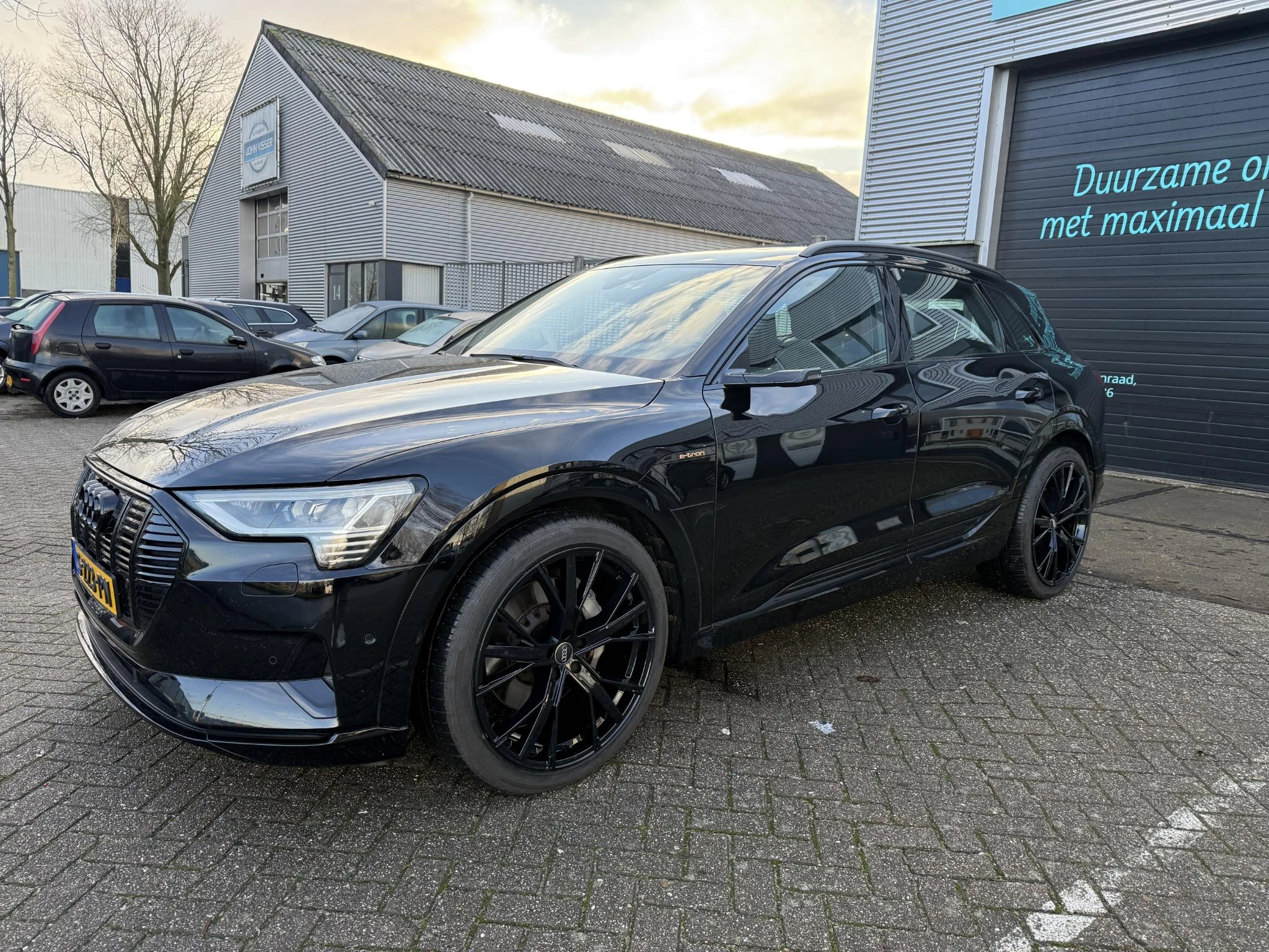 Hoofdafbeelding Audi e-tron