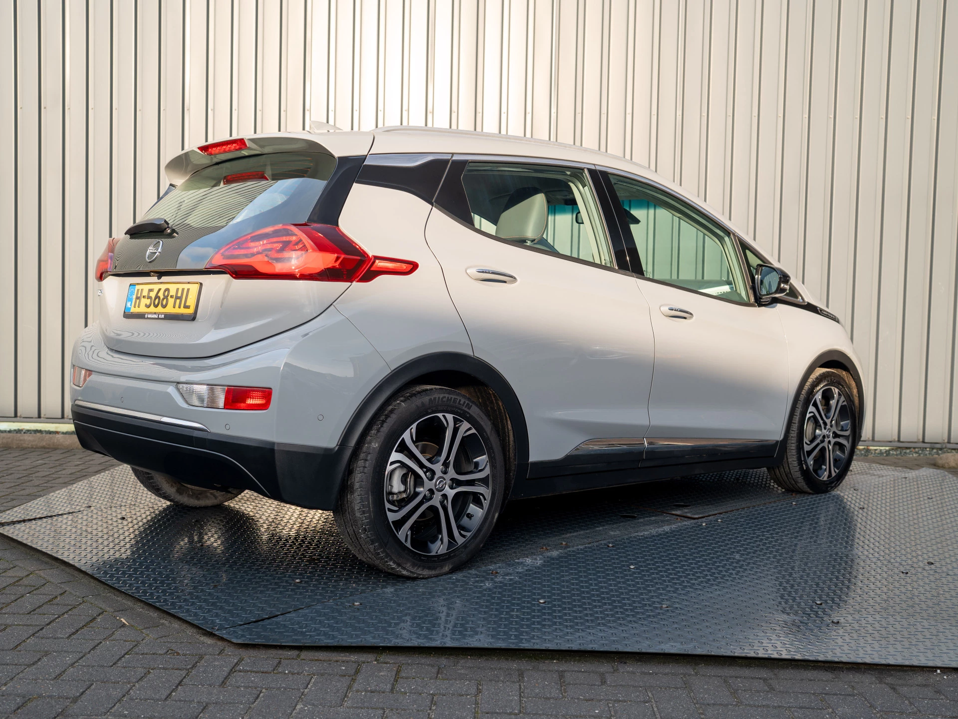 Hoofdafbeelding Opel Ampera-e