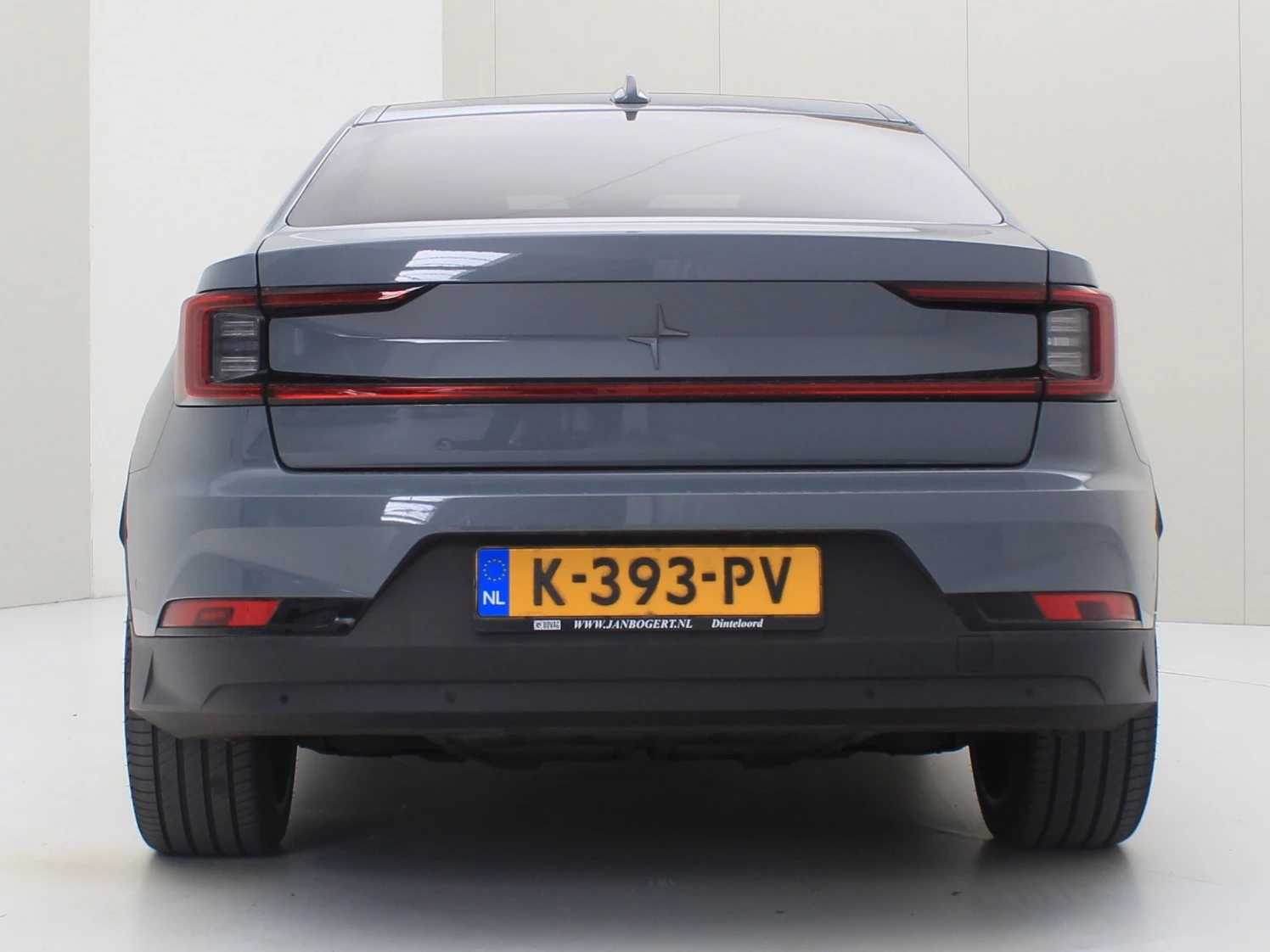 Hoofdafbeelding Polestar 2