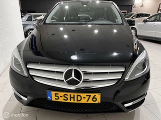 Mercedes B-klasse 180 Ambition Leer Navi