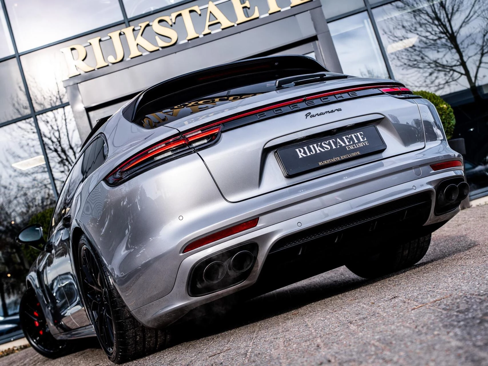Hoofdafbeelding Porsche Panamera
