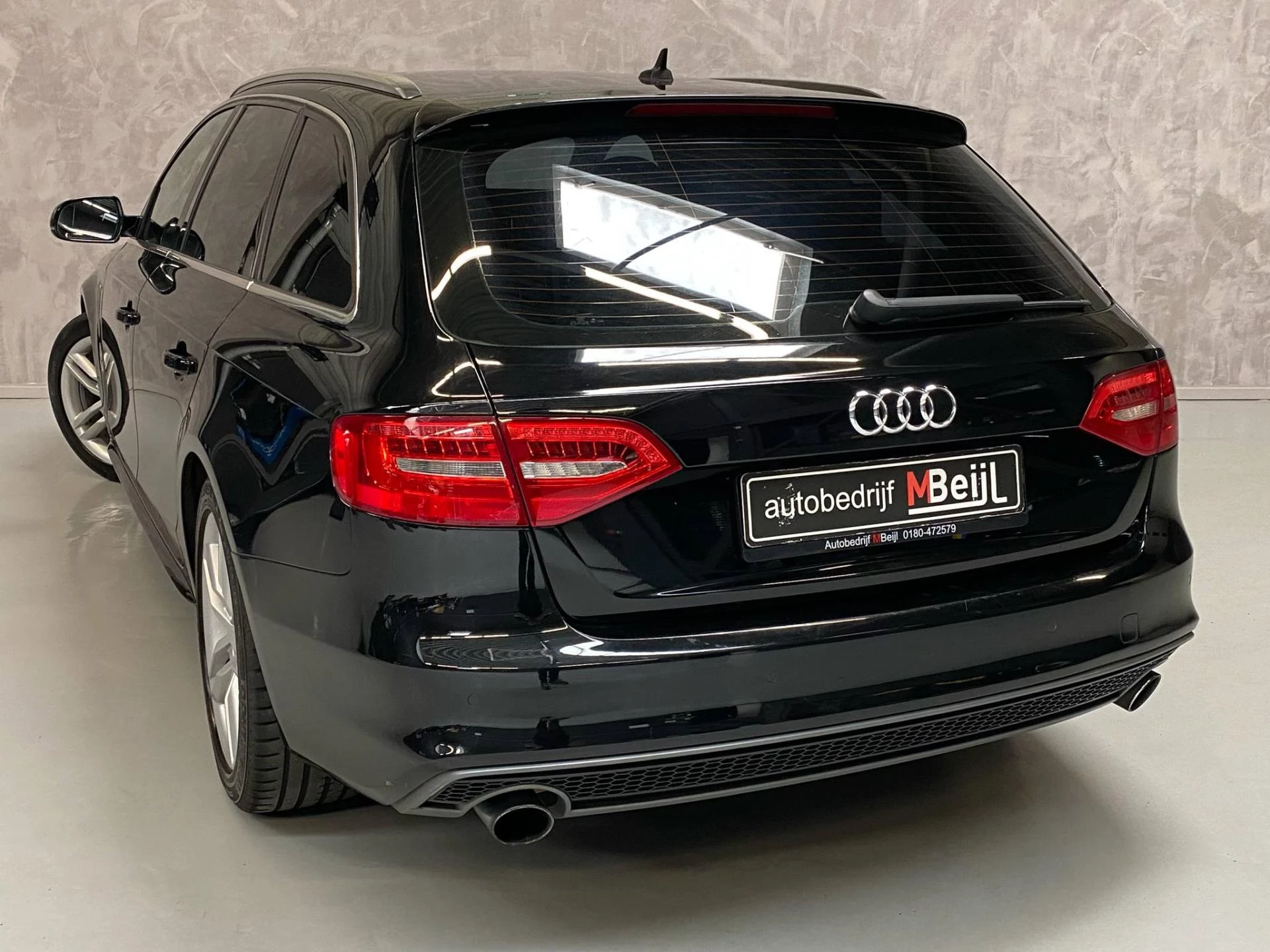 Hoofdafbeelding Audi A4