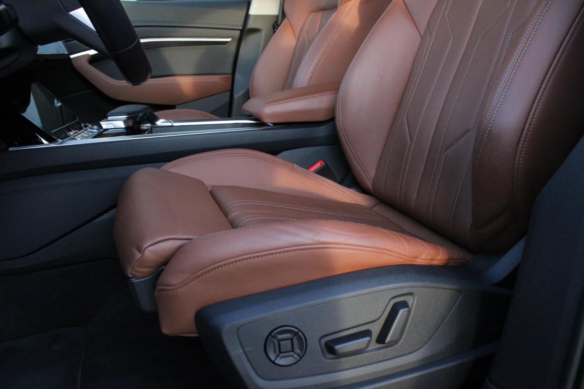 Hoofdafbeelding Audi Q8 e-tron