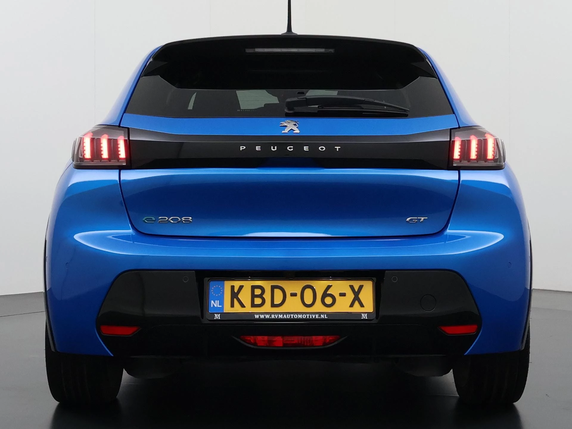 Hoofdafbeelding Peugeot e-208