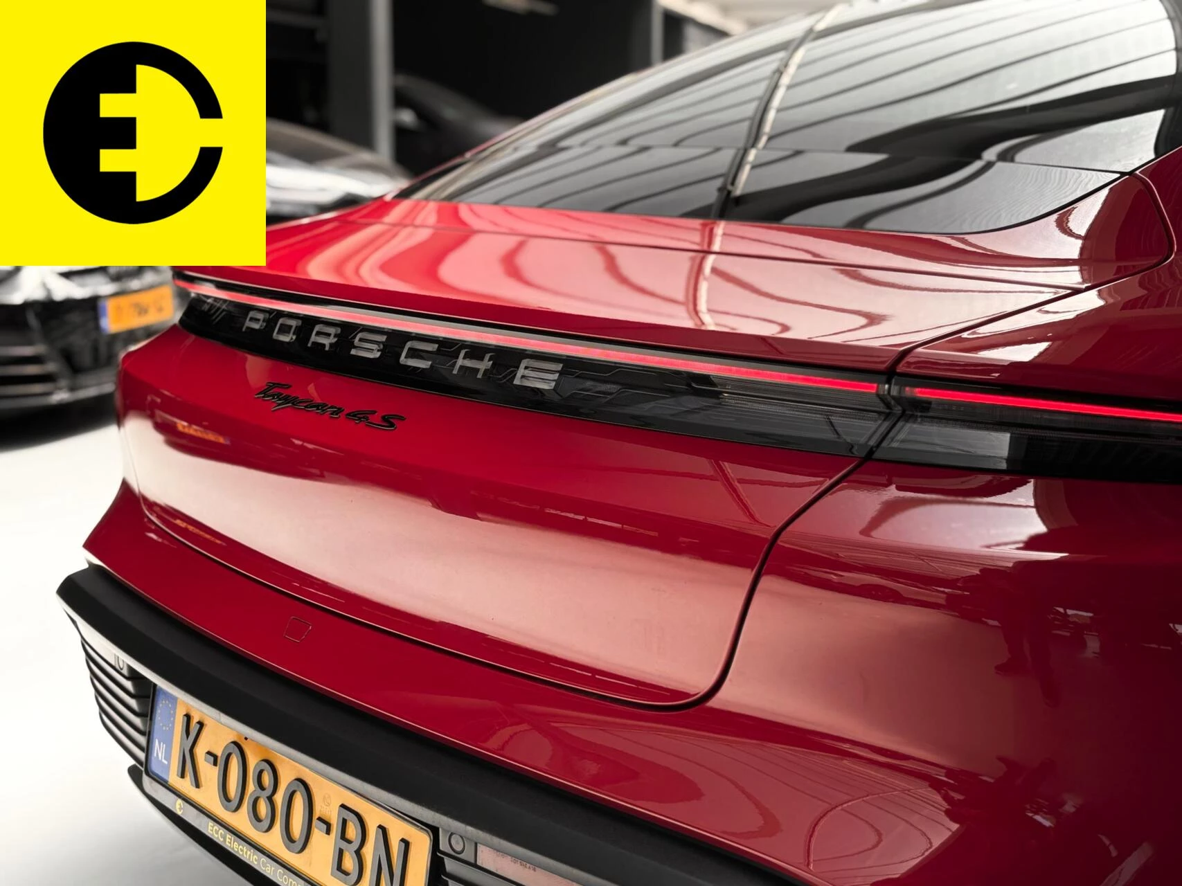 Hoofdafbeelding Porsche Taycan