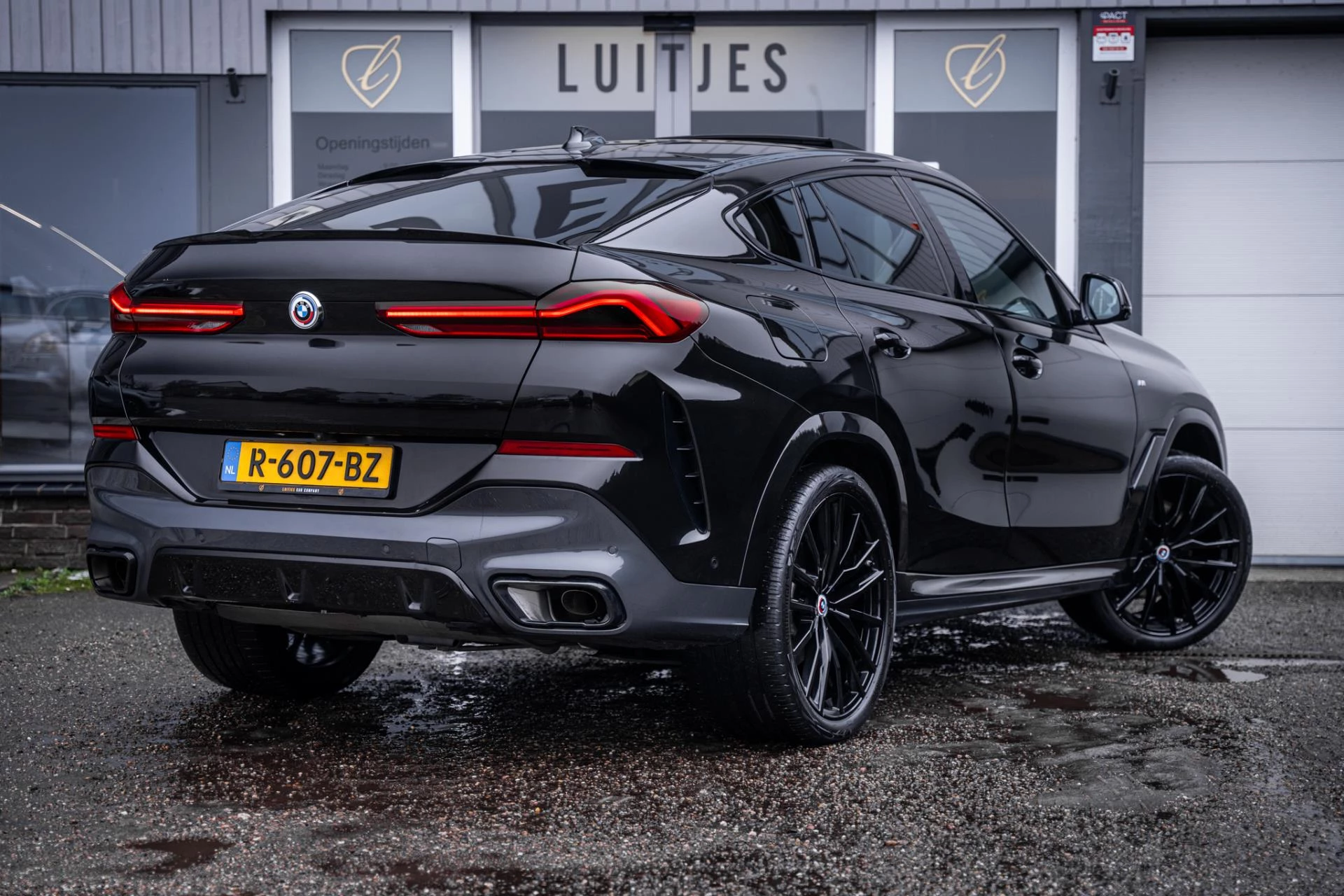 Hoofdafbeelding BMW X6