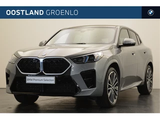 Hoofdafbeelding BMW X2 BMW X2 sDrive20i High Executive M Sport Automaat / Panoramadak / Trekhaak / M Adaptief onderstel / Sportstoelen / Stoelverwarming / LED / Parking Assistant Plus / Head-Up / Harman-Kardon / Comfort Access