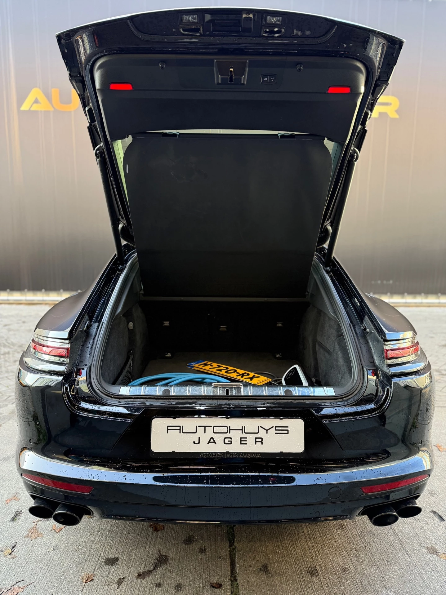 Hoofdafbeelding Porsche Panamera