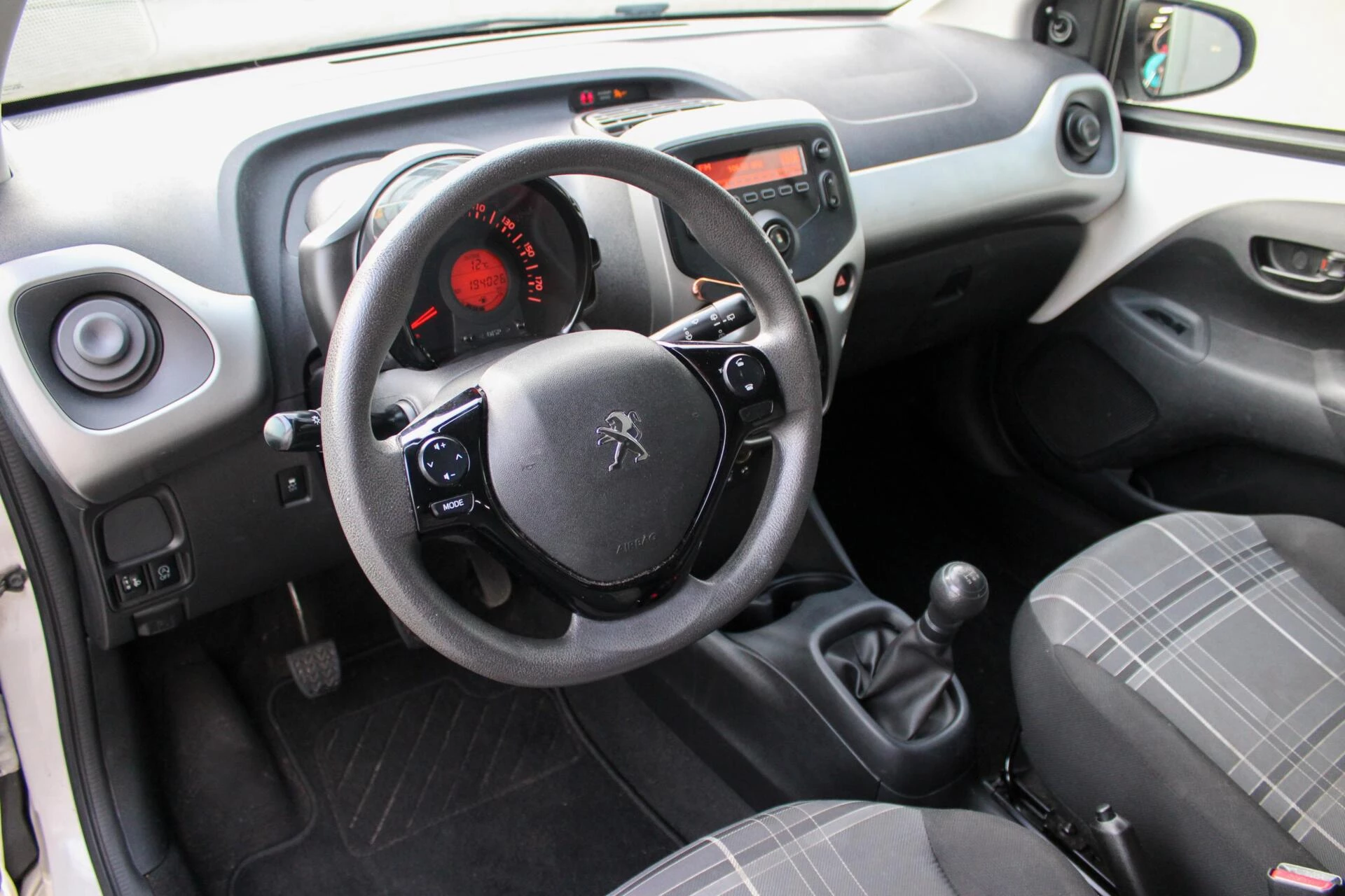 Hoofdafbeelding Peugeot 108