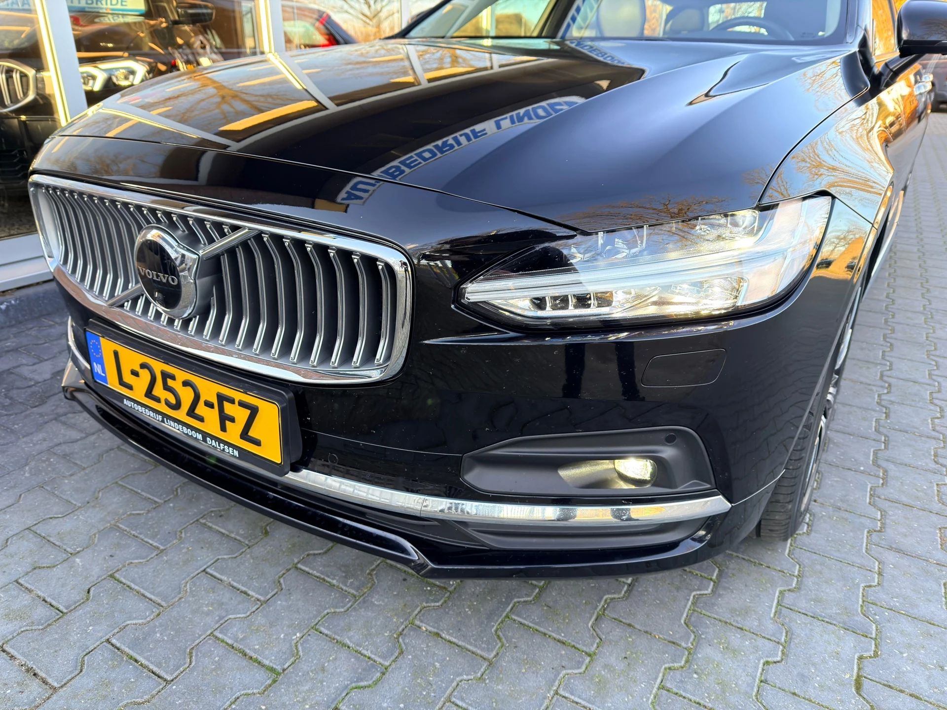 Hoofdafbeelding Volvo V90