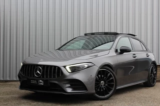 Mercedes-Benz A-klasse 180 AMG | Panoramadak | Memory seats | Burmeister | Sfeerverlichting | Multibeam | Dode hoek | Night pakket